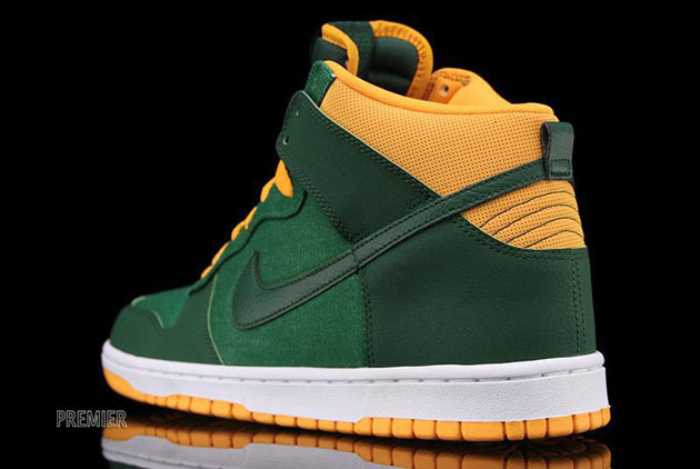317982-303 Nike Dunk High-Court Green-Gorge Green-Vivid Orange-4