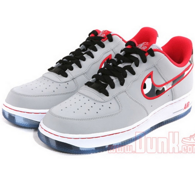 Nike Air Force 1 Low – Wolf Grey/Hyper Red 1