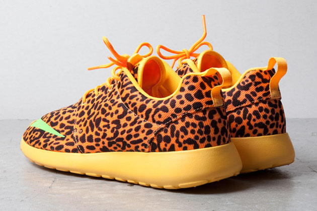 Nike Roshe Run FB-Orange Leopard-1