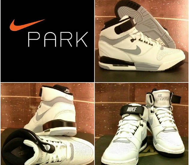 Nike Air Revolution Vintage QS - White / Grey 1