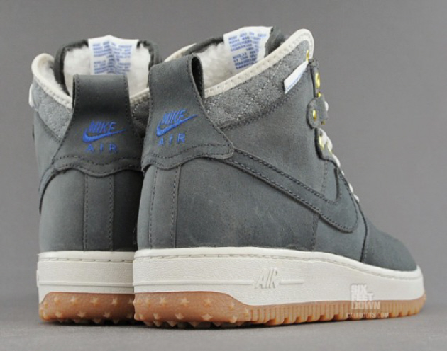 nike-air-force-1-duckboot-anthracite-gum-6-570x449