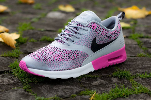 Nike WMNS Air Max Thea Print-Wolf Grey-Anthracite-Red Volt-White-2