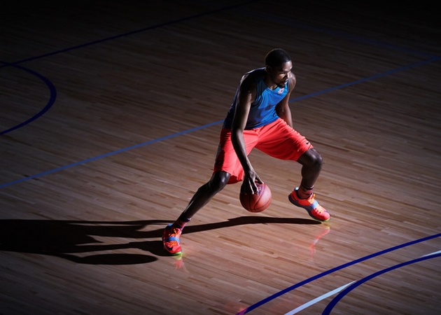 Nike Basketball prezentuje KD7-12