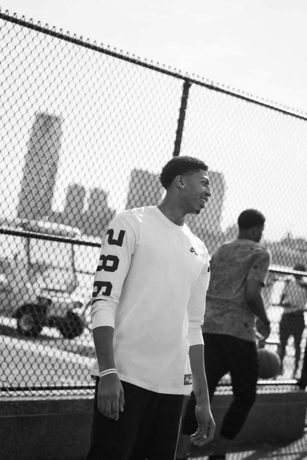 spring-2015-nike-air-collection-02-570x854