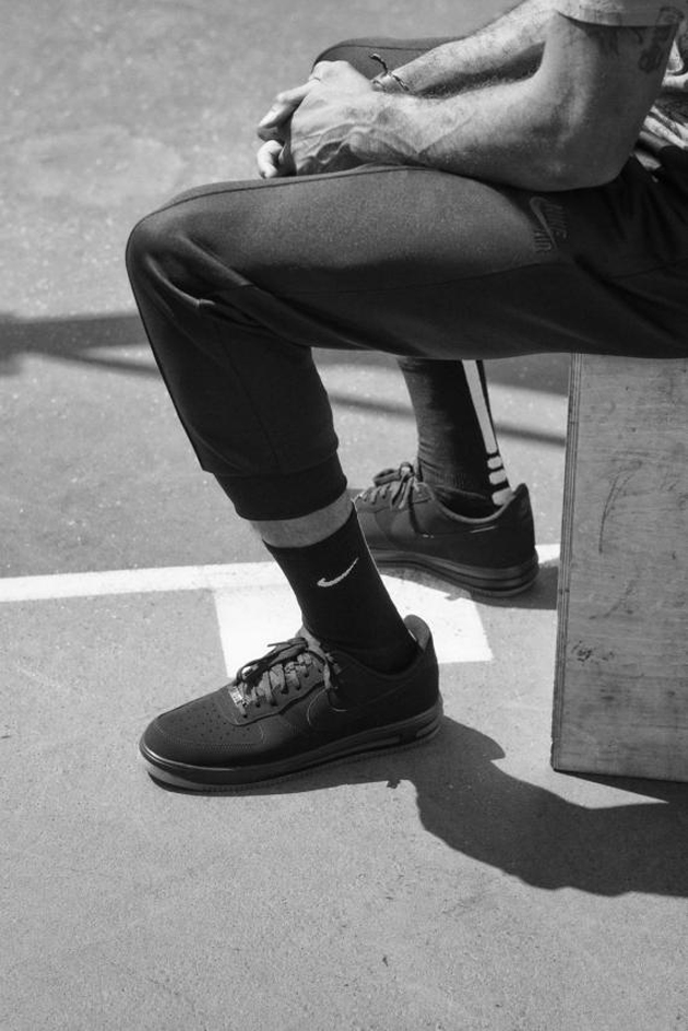 spring-2015-nike-air-collection-21-570x854