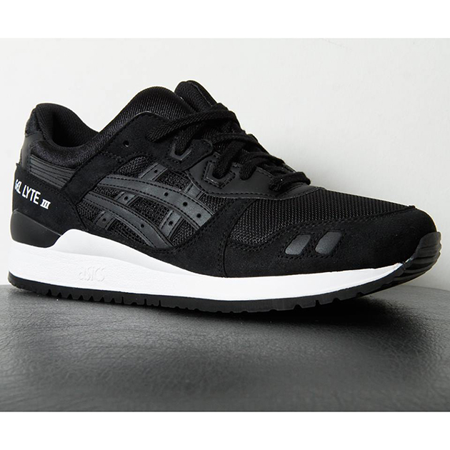 Dostawa Asics do Karmaloop (Luty 2015)-2