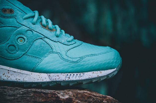 Epitome x Saucony Shadow 5000-Righteous One-2