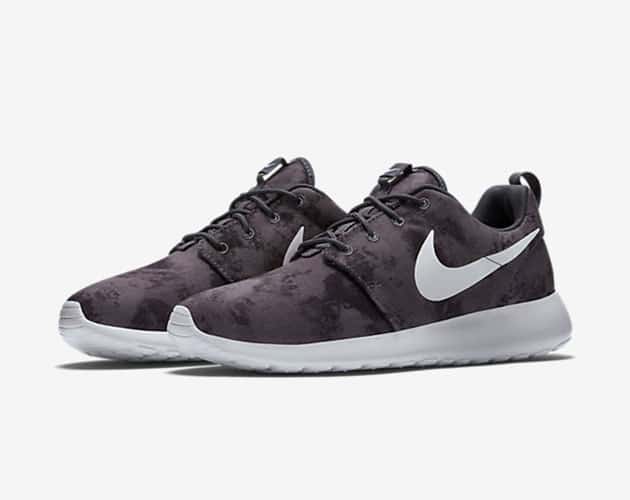 Nike Roshe One Print–Dark Grey-Black-Cool Grey-White-3