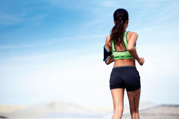 le-coq-sportif-2015-spring-summer-womens-training-lookbook-featuring-karrueche-tran-3-640x427