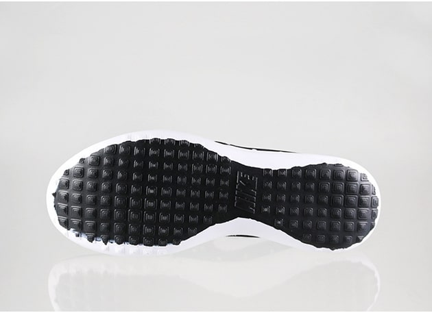 Nike Juvenate WMNS Print Polka Dot-Black-White-3