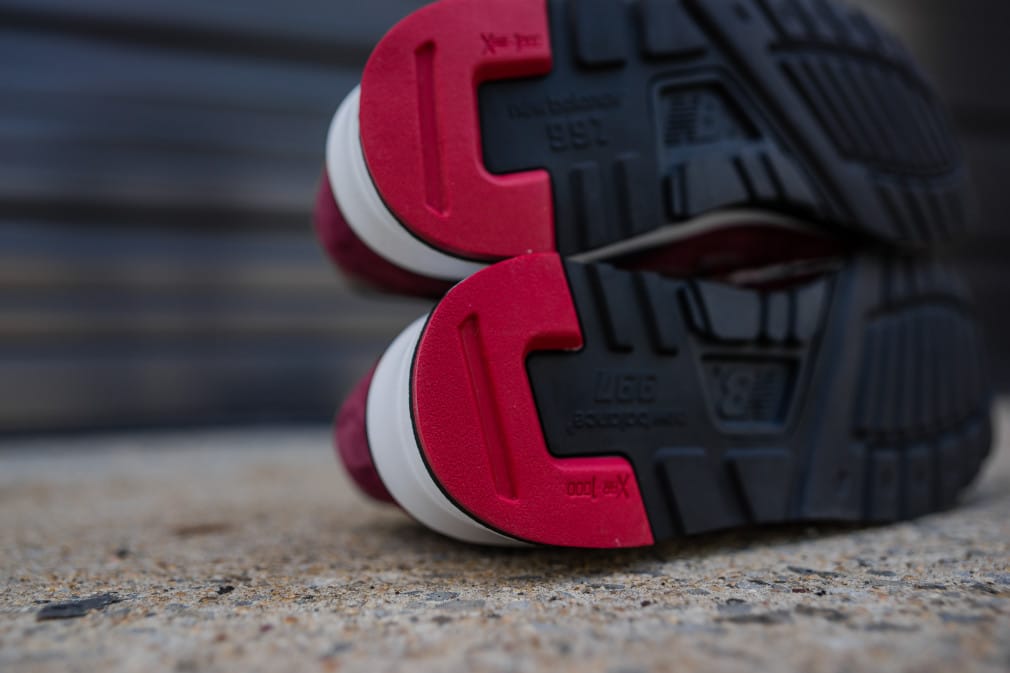 New-Balance-Made-In-USA-M997CRG-Rockabilly-2-1010x673