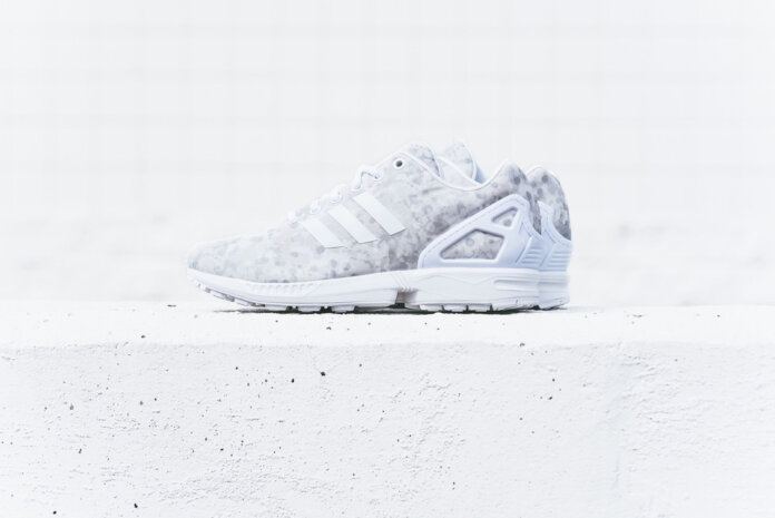 adidas Originals ZX Flux „Mountaineering” Pack - White / White