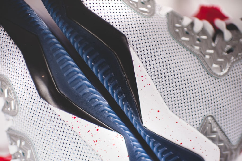 Jordan Air Spike 40-Fire Red-3