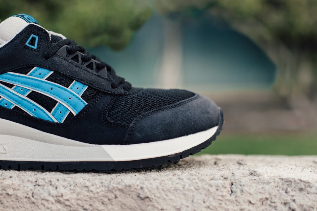 ASICS-Gel-Respector-Black-Atomic-Blue-Feature-Lv-2_1024x1024