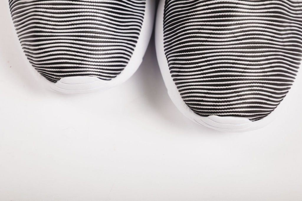 Nike Roshe One Premium Plus-White-Black-1