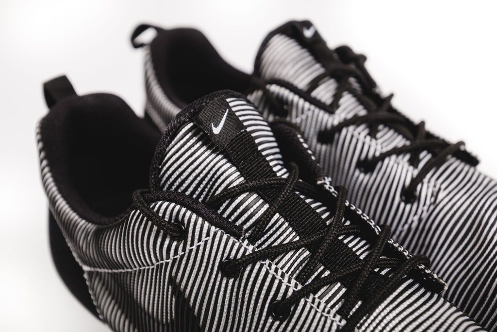 Nike Roshe One Premium Plus-White-Black-2