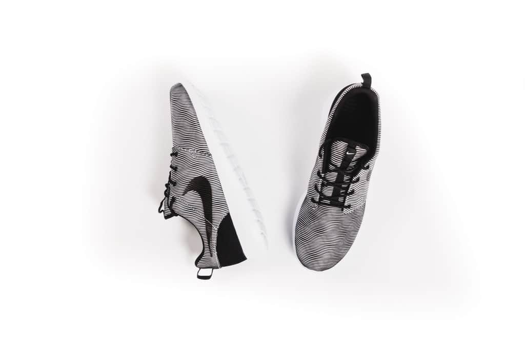 Nike Roshe One Premium Plus-White-Black-3