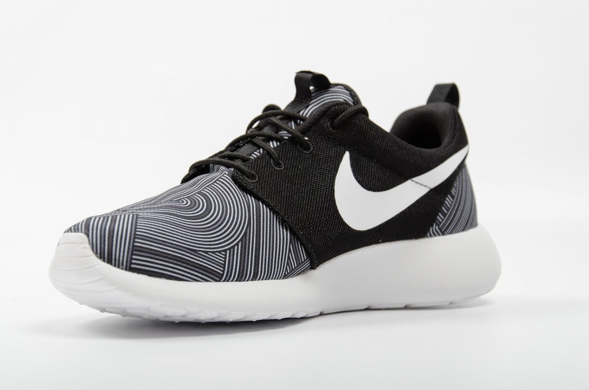 Nike Roshe One Print-Black-Shark-Wolf Grey-White-6