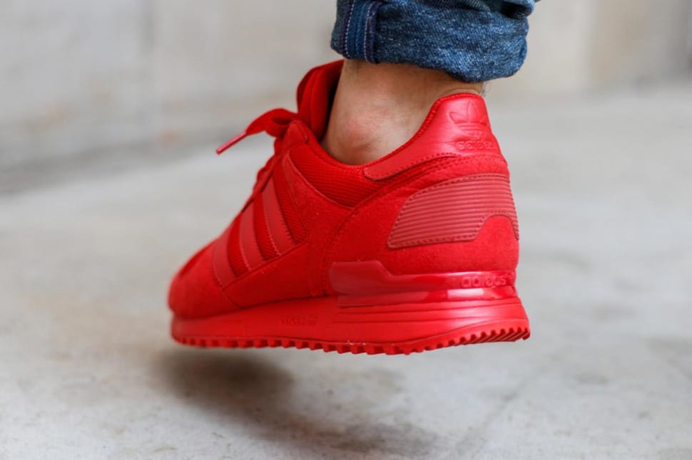 adidas ZX 700-Triple Red-2