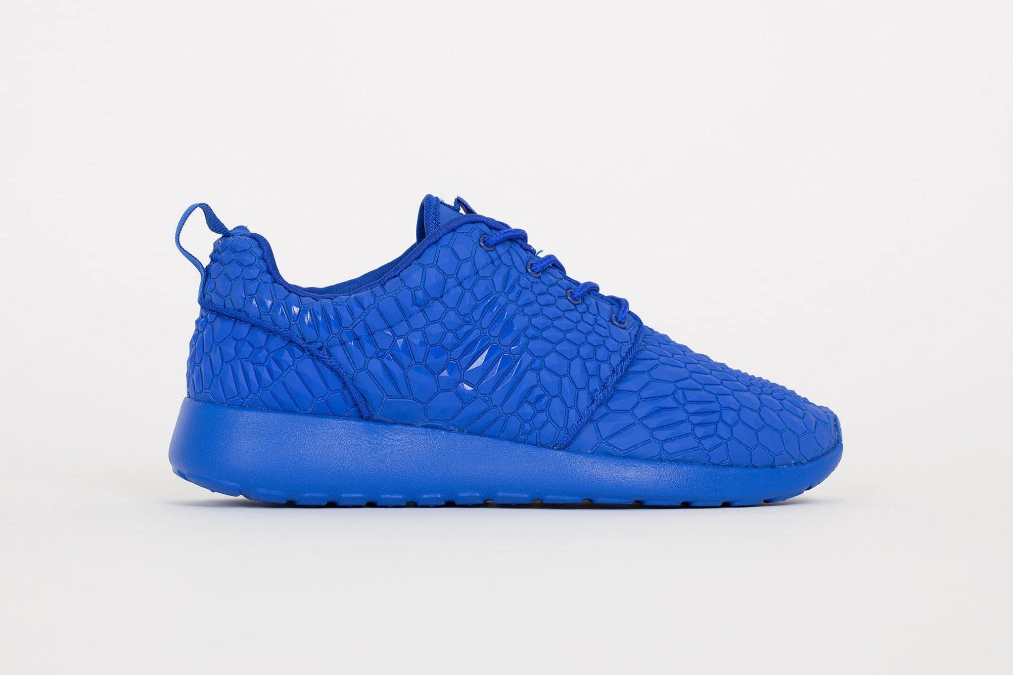 nike-wmns-roshe-one-dmb-807460-400
