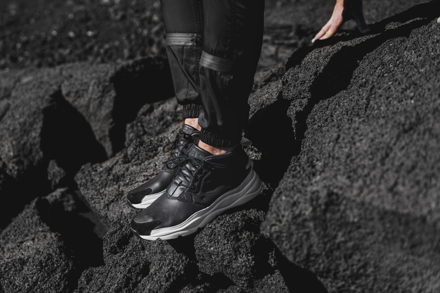 publish-brand-reebok-classic-dark-desert-project-3