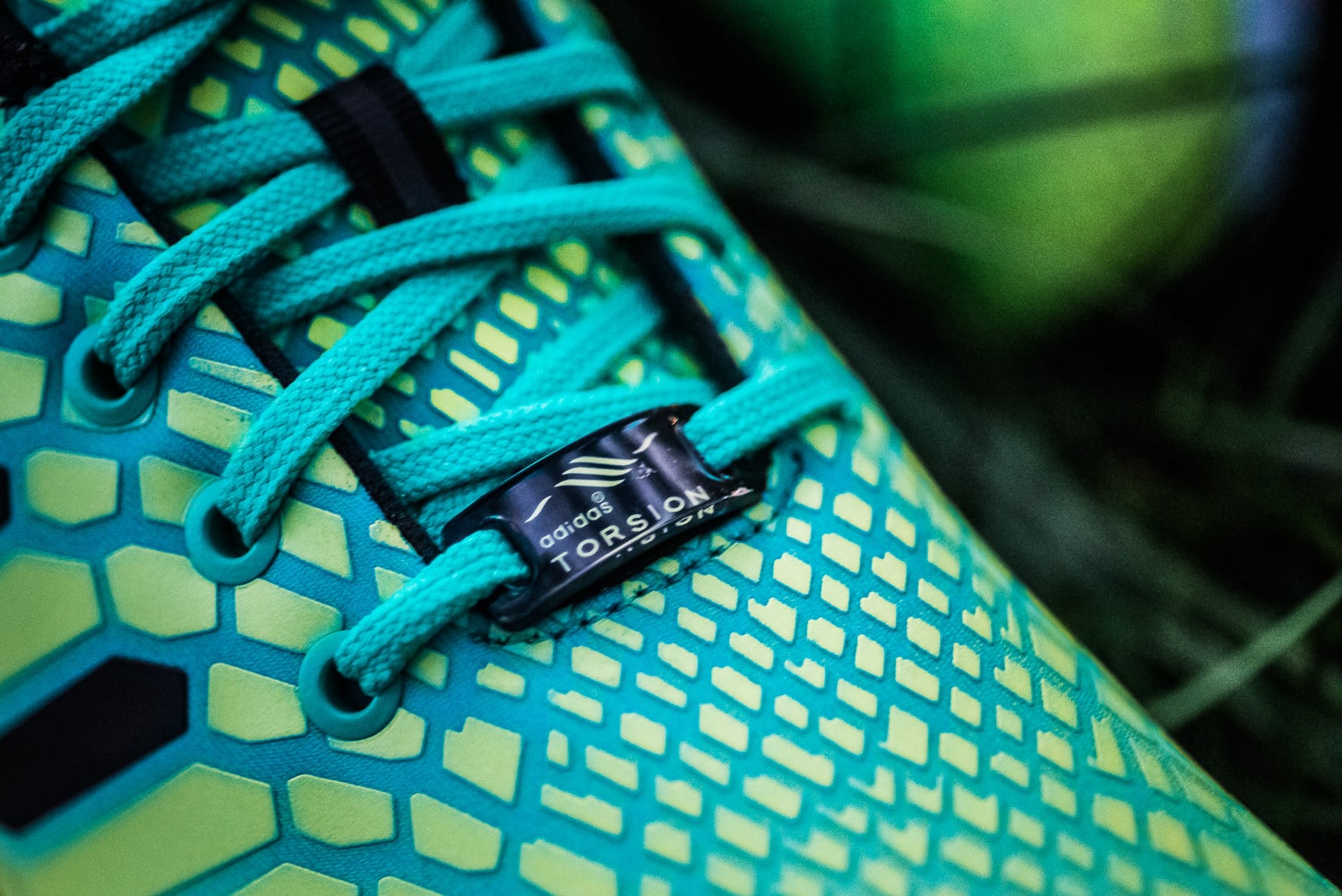 Adidas_Flux_Decon_Xeno_Green_Snake_Glow_All_Star_Game_NBA_Sneaker_POlitics_Hypebeast_10
