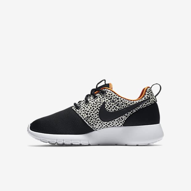Nike Roshe One Safari-Black-Clay Orange-Summit White-Black-2