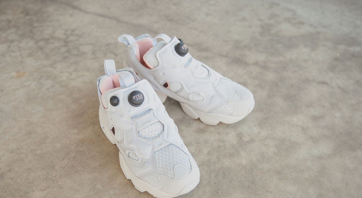 afew-store-sneaker-reebok-instapump-fury-clsh-steeldesert-stonewhiteblue-310
