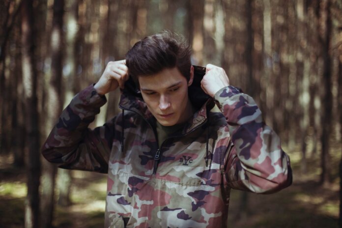 LOOKBOOK BACKYARD CARTEL „Paper.”(WIOSNA / LATO 2016)