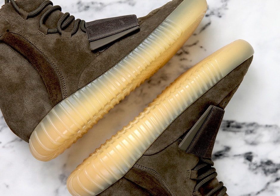 BB1841-adidas-Yeezy-Boost-750-Chocolate-Gum-12