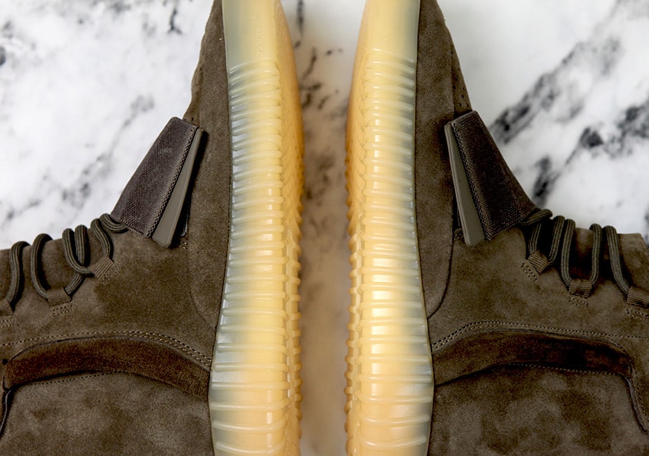 BB1841-adidas-Yeezy-Boost-750-Chocolate-Gum-13