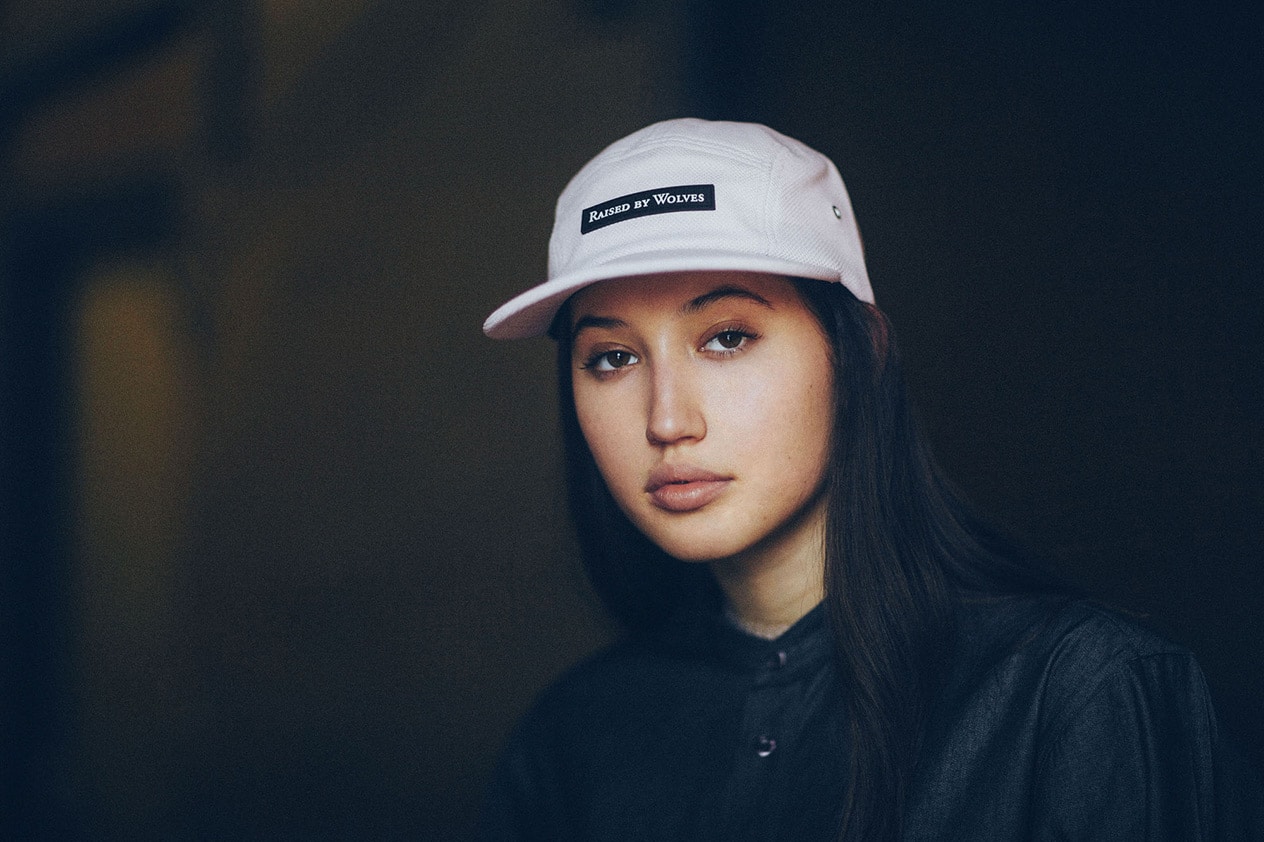 LOOKBOOK RAISED BY WOLVES (WIOSNA-LATO 2016)-3