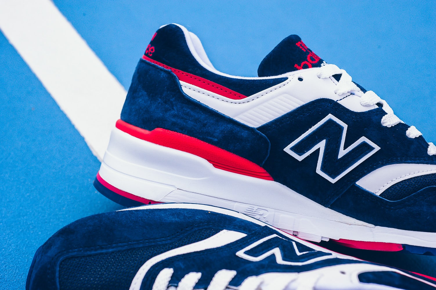 NEW BALANCE 997 AIR EXPLORATION–BLUE-RED-WHITE-4
