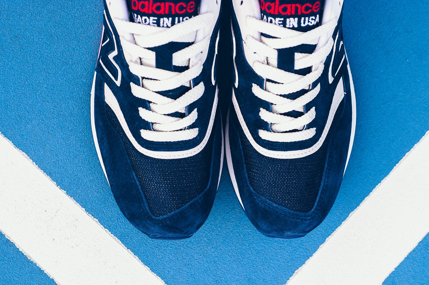 NEW BALANCE 997 AIR EXPLORATION–BLUE-RED-WHITE-8