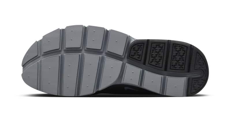 NIKE SOCK DART TECH FLEECE–BLACK-BLACK-COOL GREY-1