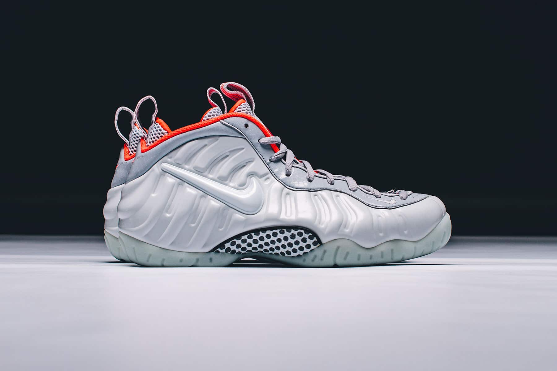 Nike-Air-Foamposite-One-1