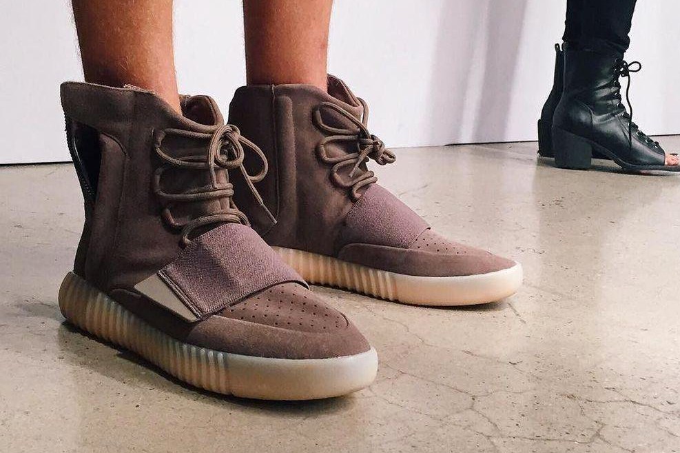 yeezy-750-brown-release-1