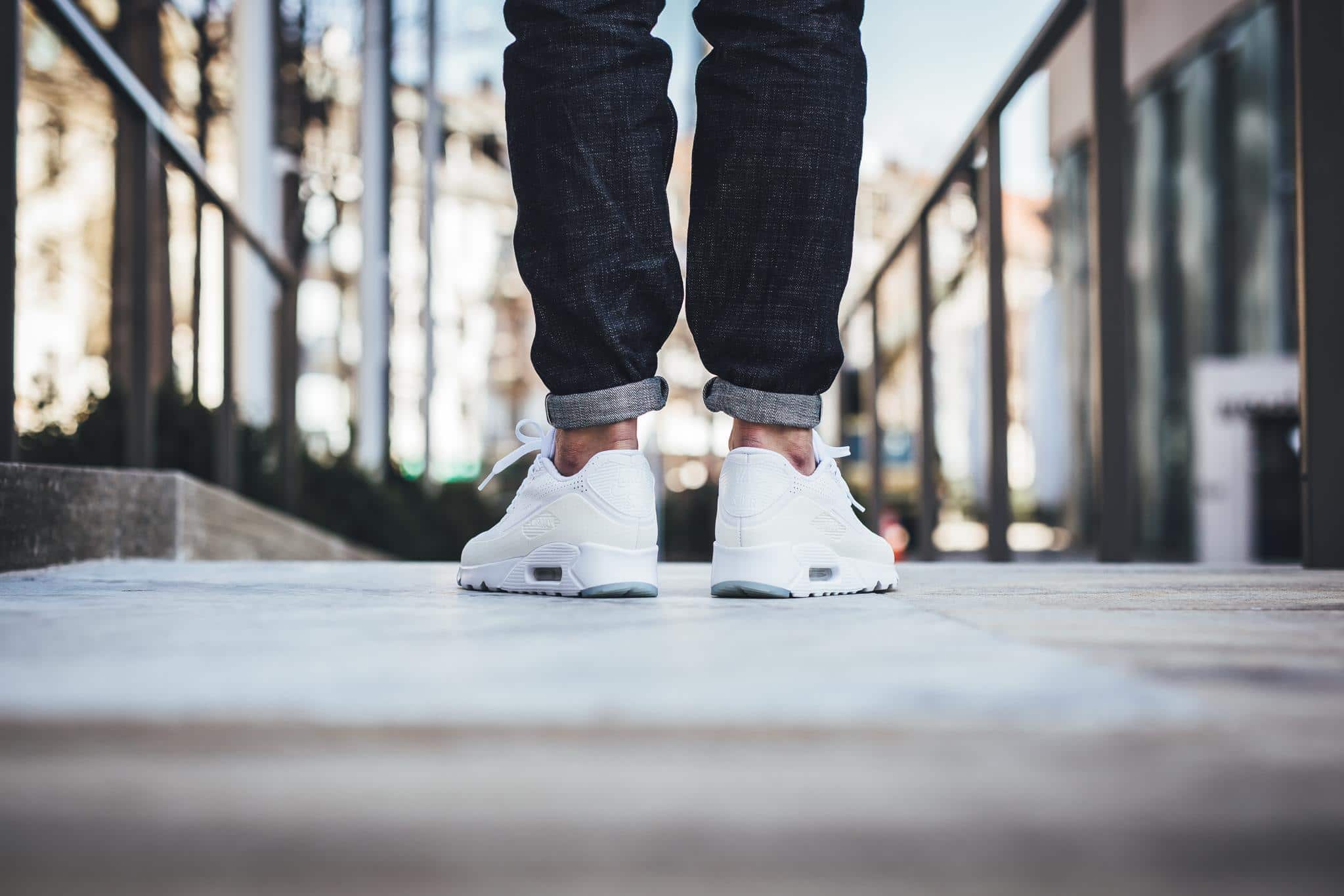 air max 90 ultra moire white