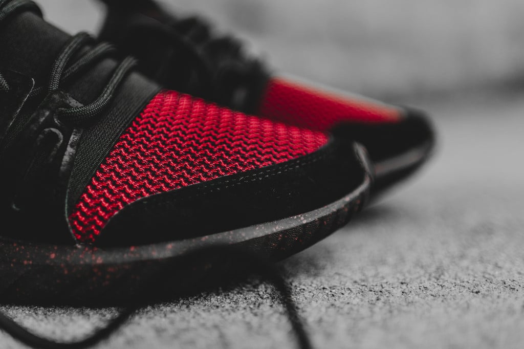 ADIDAS TUBULAR RADIAL-BLACK-BURGUNDY-2