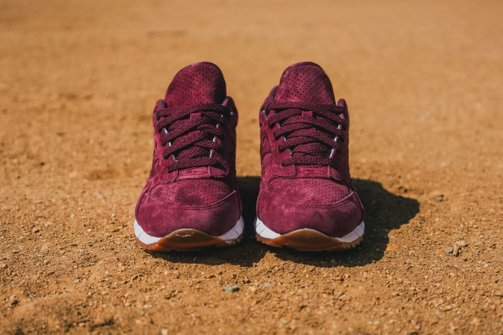 packer-exclusive-saucony-shadow-6000-burgundy-8