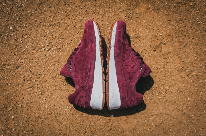 packer-exclusive-saucony-shadow-6000-burgundy-9