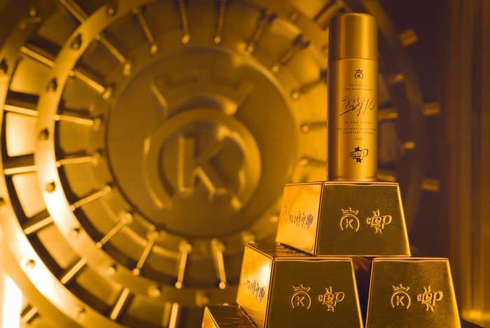 11.-Crep-Protect-x-24-Kilates-Gold-Bar-Collab