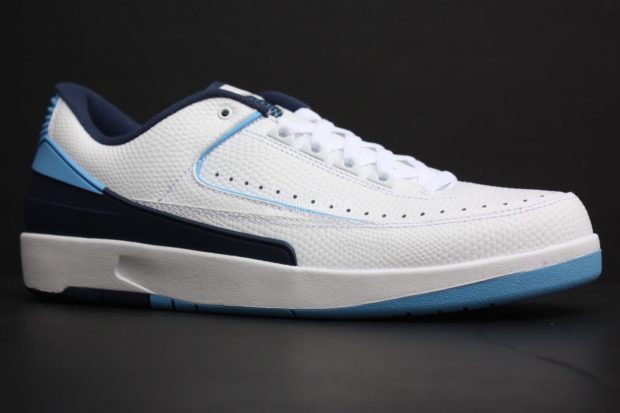 AIR JORDAN 2 LOW-MIDNIGHT NAVY (LATO 2016) DATA PREMIERY