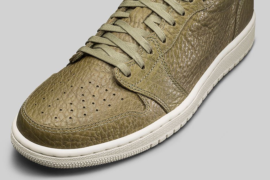 AIR JORDAN LOW 1-NO SWOOSH PACK-10
