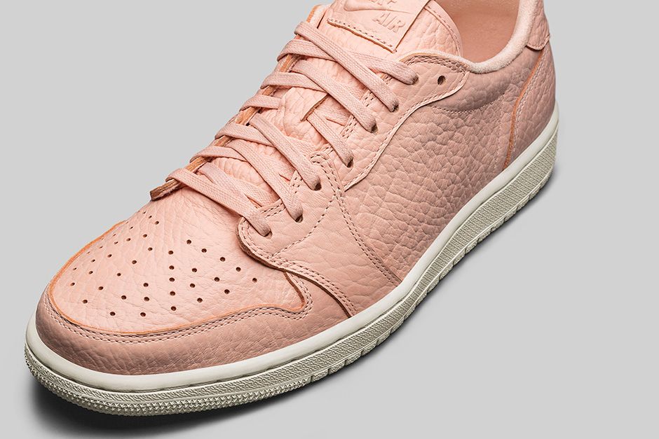 AIR JORDAN LOW 1-NO SWOOSH PACK-2