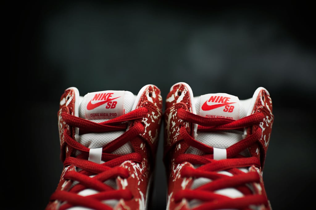 NIKE SB DUNK HIGH-RAW MEAT-1
