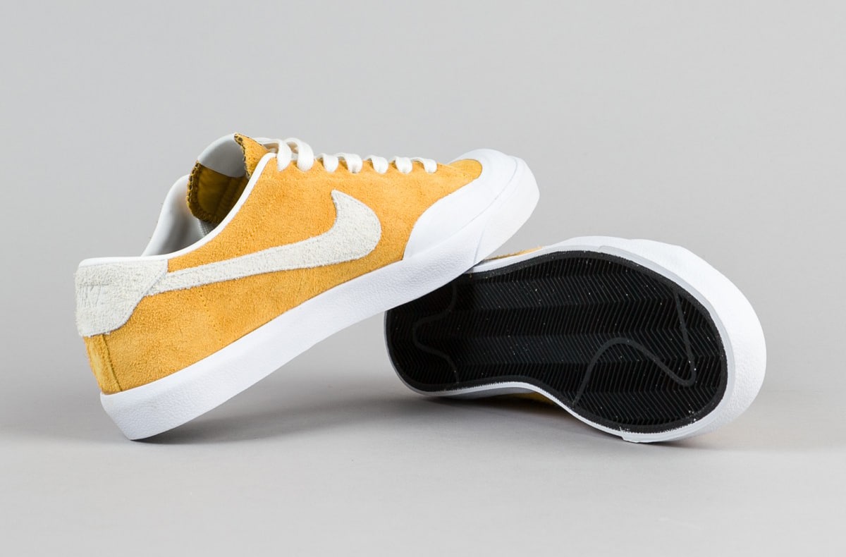 Nike SB Zoom All Court CK-University Gold-Summit White-Black-4