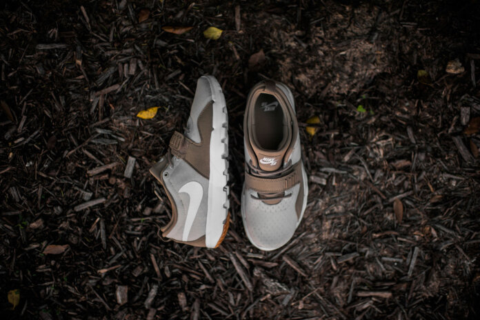 Nike SB Trainerendor - Khaki / White - Light Bone