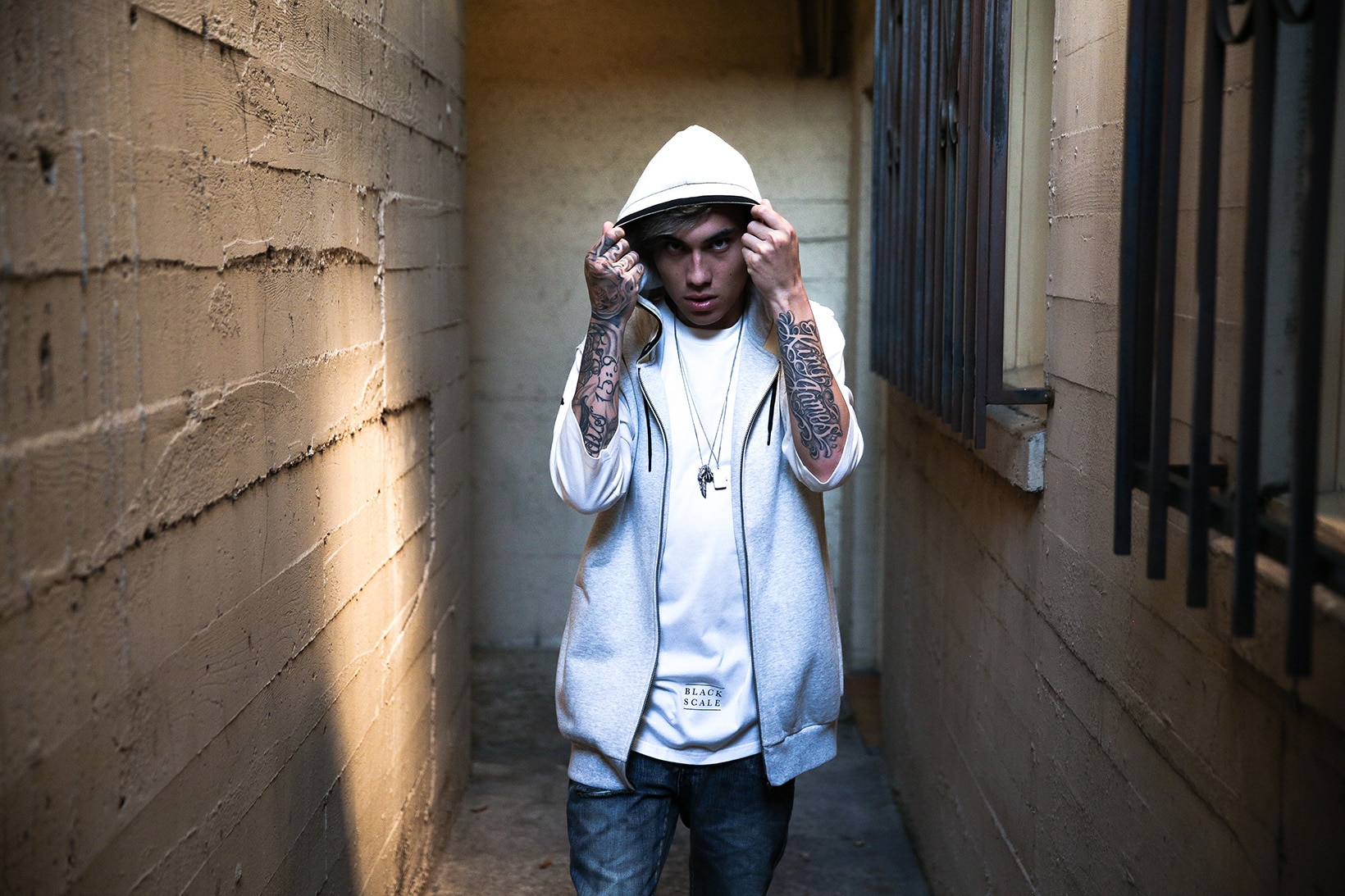 black-scale-2016-summer-lookbook-11