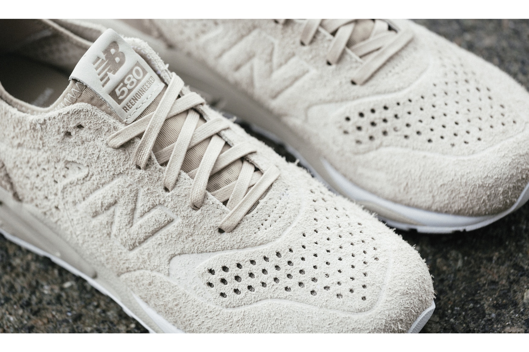 wings-horns-x-new-balance-mt580-deconstructed-lookbook-5